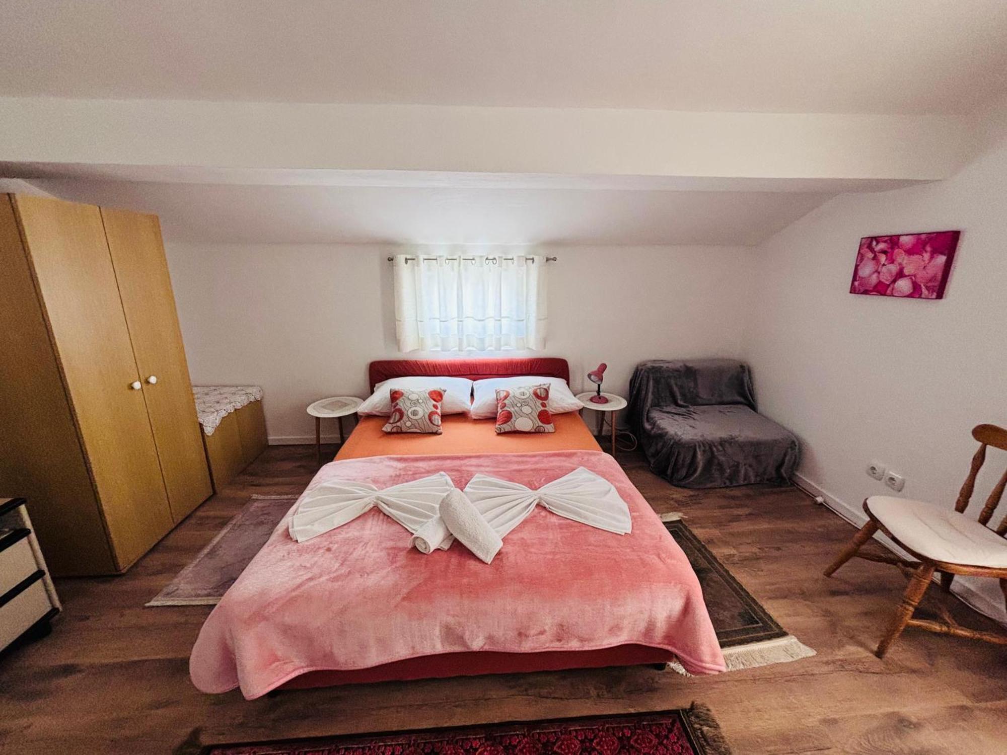 Rooms & App Minka ยาดราโนโว ภายนอก รูปภาพ