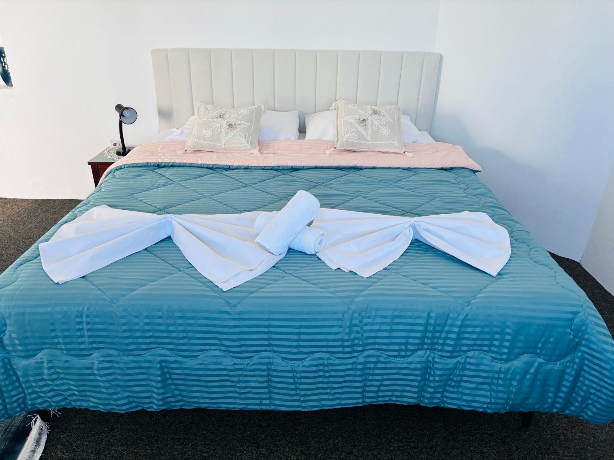 Rooms & App Minka ยาดราโนโว ภายนอก รูปภาพ